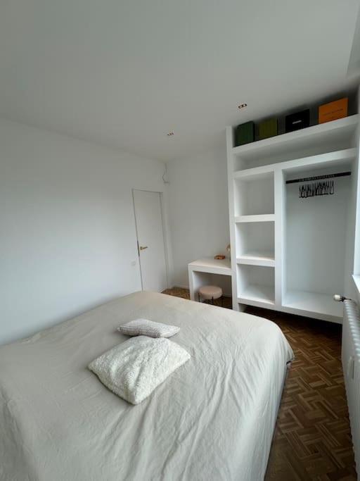 Appartement Neuf En Plein Centre Namur Exteriör bild
