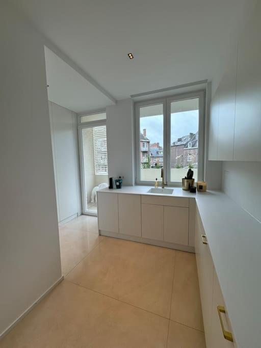 Appartement Neuf En Plein Centre Namur Exteriör bild